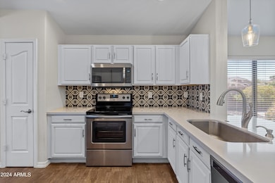 Beautifully updated kitchen