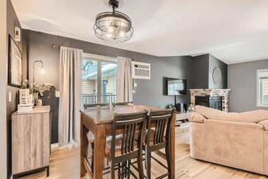Deck overlooking wooded area off the dining room