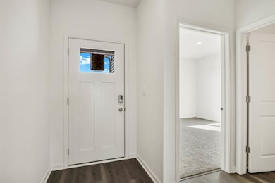 2611 Harnish Dr, Algonquin, IL 60102 - photo 2