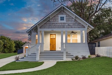 228 E Hull St, Denison, TX 75021 - photo 2