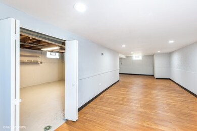 2133 Chase Ave, Des Plaines, IL 60018 - photo 4