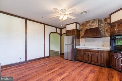 5301 Forge Rd, White Marsh, MD 21162 - photo 7