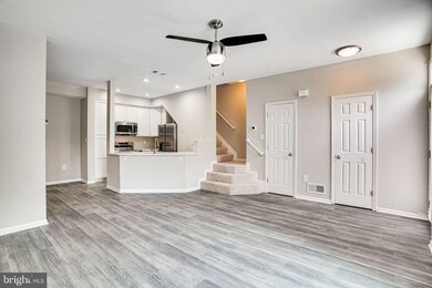 8320 Royal Tern Way unit 29, Lorton, VA 22079 - photo 2