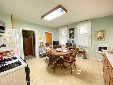 728 Cherry St, Scranton, PA 18505 - photo 3