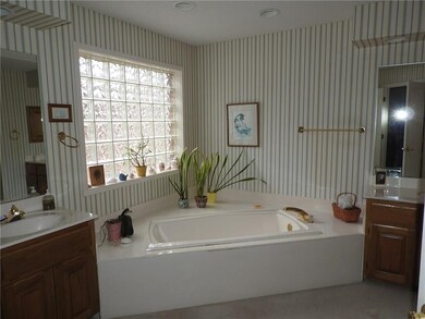 3 Cambria Ln, Bella Vista, AR 72715 - photo 7