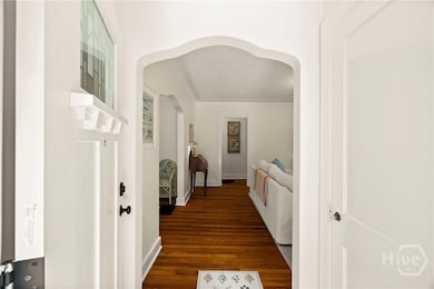 1318 E 51st St, Savannah, GA 31404 - photo 5