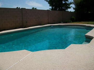 1807 W Mandalay Pool 1