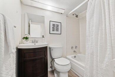 9 Hawthorne Place unit 7N, Boston, MA 02114 - photo 6
