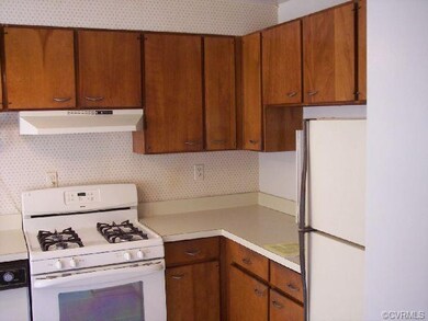 9101 Derbyshire Rd unit A, Henrico, VA 23229 - photo 3