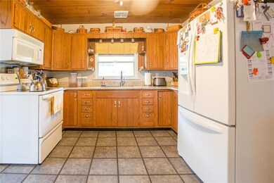 410 Main St, Stockertown, PA 18083 - photo 5