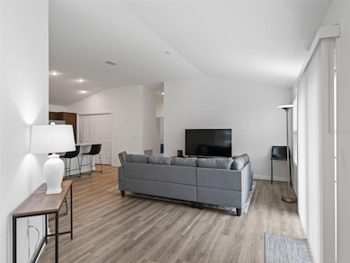 1642 Echols Ct, The Villages, FL 34762 - photo 4