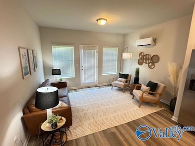 110 Foster Way Dr, Huntsville, AL 35806 - photo 4