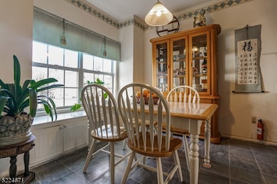 404 Brookview Ct unit 404, Whippany, NJ 07981 - photo 2