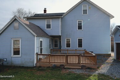 9 Beecher St, Adams, MA 01220 - photo 4