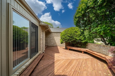 4123-foxpointe-dr-west-bloomfield-mi-uni