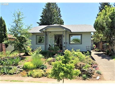 244 NE Buffalo St, Portland, OR 97211 - photo 2