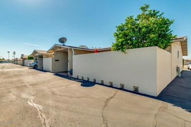 13809 N Newcastle Dr, Sun City, AZ 85351 - photo 6