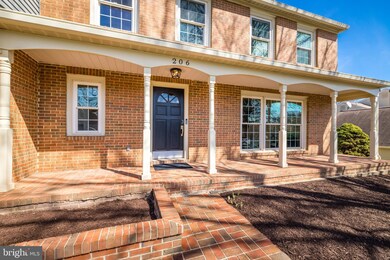 206 Edenberry Ct, Sterling, VA 20164 - photo 4