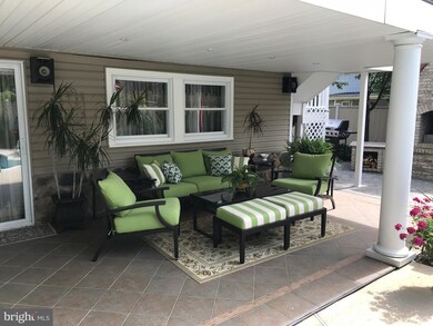 10 Winding Way W, Morrisville, PA 19067 - photo 5