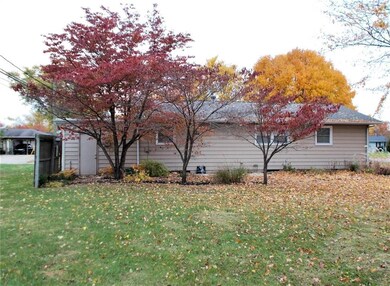 4021 26th St, Columbus, IN 47203 - photo 2