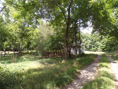 17 Jurczyk Ct, Coventry, RI 02816 - photo 4