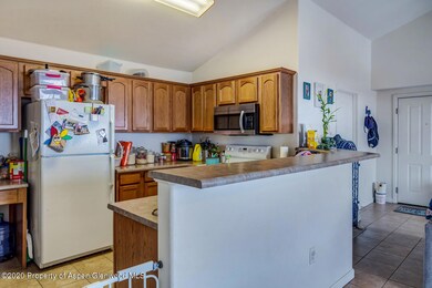 04_612_River_View_809004_mls - Copy - Co