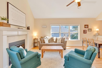 151-Fieldstone-Commons-High-Res-Photos-2