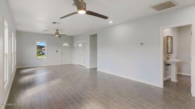 2201 N 9th St, Phoenix, AZ 85006 - photo 4