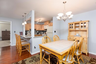 230 Wedgewood Cir, Belford, NJ 07718 - photo 2