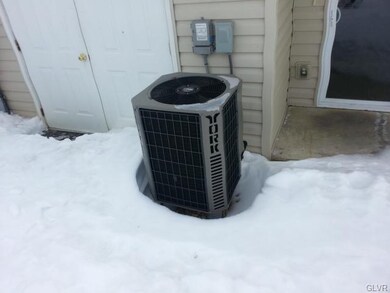 1513 E Tremont St, Allentown, PA 18109 - photo 4