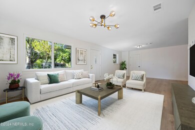 6603 Bo Peep Dr N, Jacksonville, FL 32210 - photo 2