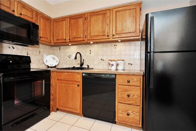 42 Belfast Dr, North Wales, PA 19454 - photo 7