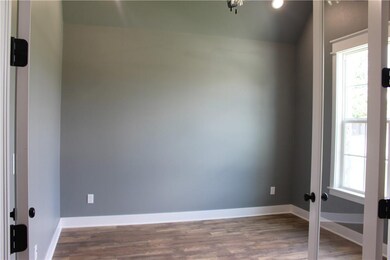 1200 NW Angel Falls Rd, Bentonville, AR 72712 - photo 4