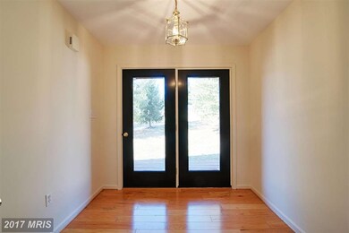 364 River Cliff Dr, Harpers Ferry, WV 25425 - photo 3