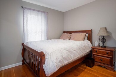 528 E Jeffrey Place, Columbus, OH 43214 - photo 5