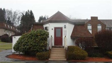 24 Williamsburg Ct unit 3, Shrewsbury, MA 01545 - photo 5