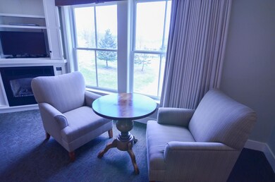 618/620 QIII Jackson Gore Adams House unit 618/620 QIII, Ludlow, VT 05149 - photo 4