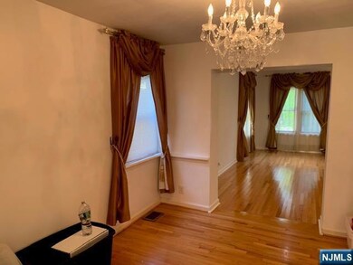 279 Slocum Way, Fort Lee, NJ 07024 - photo 4