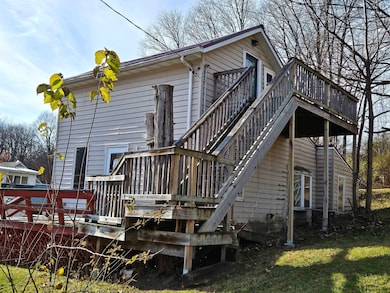 148 N Main St, Potosi, WI 53820 - photo 2