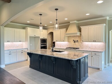 2407 E Northhampton St, Broken Arrow, OK 74014 - photo 5