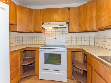 515 Oakway Rd, Eugene, OR 97401 - photo 5