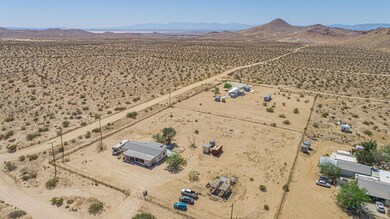 3024 Dawn Rd, Rosamond, CA 93560 - photo 3