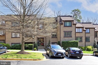 1631 Parkcrest Cir unit 201, Reston, VA 20190 - photo 2