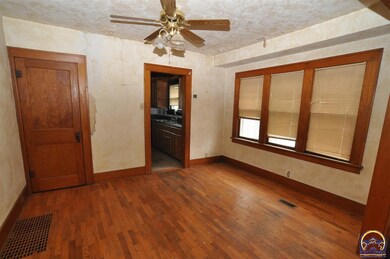 1346 SW High Ave, Topeka, KS 66604 - photo 3