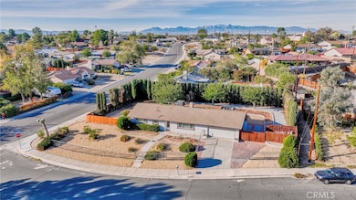 17040 Crestview Dr, Victorville, CA 92395 - photo 2