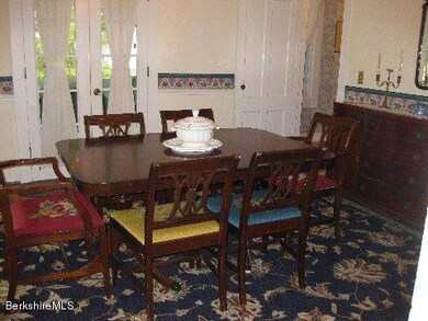 lovely formal dining