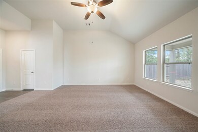 7711 Aiiden Ridge Ln, Houston, TX 77016 - photo 6