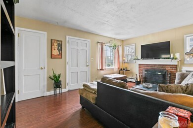 832 W 2nd St, Middlesex, NJ 08846 - photo 3