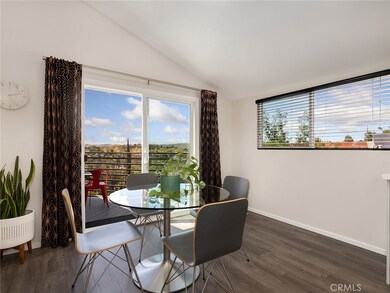 4830 Alatar Dr, Woodland Hills, CA 91364 - photo 5