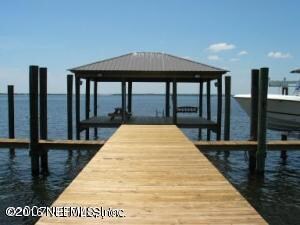 Dock